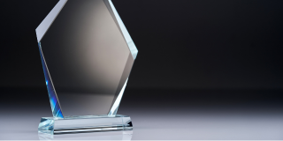 ¿Qué es el Lucite? Descubre sus propiedades y aplicaciones. thumbnail