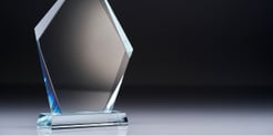 ¿Qué es el Lucite? Descubre sus propiedades y aplicaciones. thumbnail